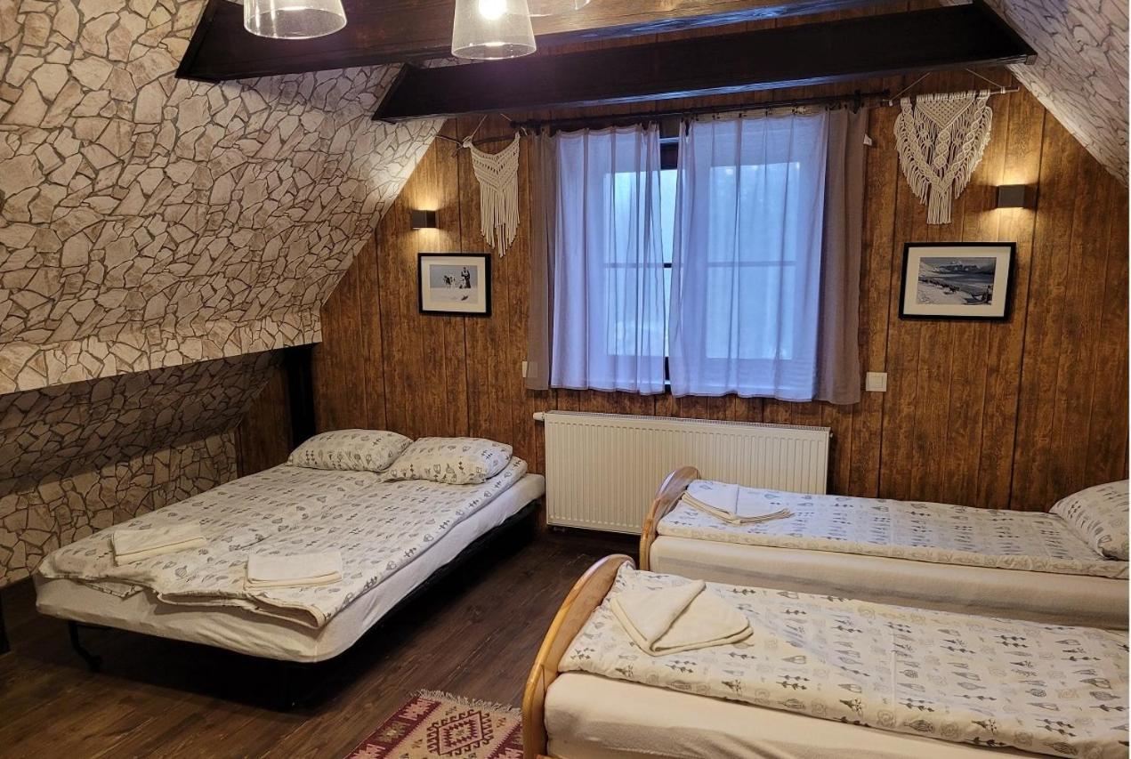 Bed and Breakfast Oberża Biesisko Cisna Zewnętrze zdjęcie