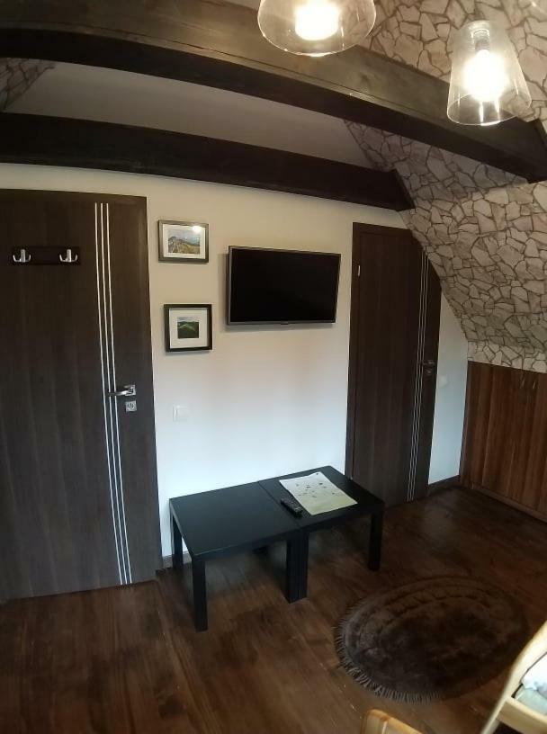 Bed and Breakfast Oberża Biesisko Cisna Zewnętrze zdjęcie